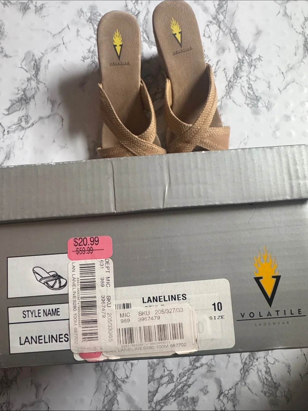 Volatile Lanelines Wedged Sandals Tan Size 10